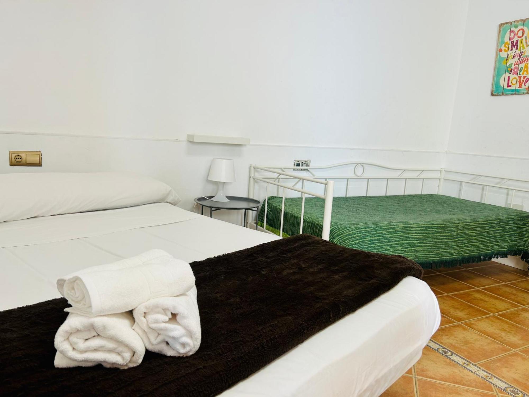 AltaMalaga Apts Lägenhet Exteriör bild